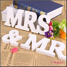 拍照道具 MR & MRS 佈置用品 木質擺飾 拍婚紗道具 婚禮佈置用品 zakka 生活空間裝飾