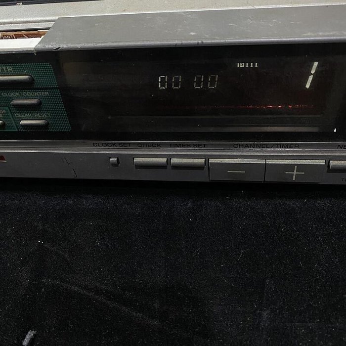 二手 零件機 SONY BETAMAX SL-650W 錄放影機 / 免運費 / lo 故障機 BETA