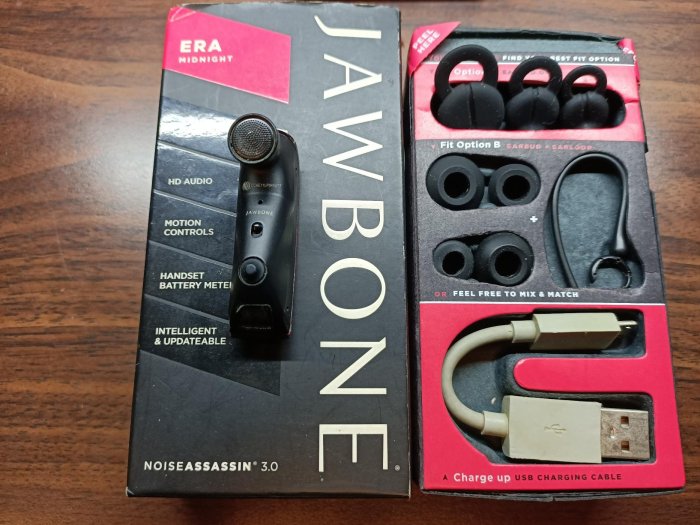 JAWBONE ERA 軍事級規格雙待機立體聲藍牙車用耳機