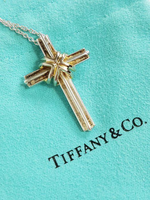 TIFFANY & CO.  十字架項鍊   18K金 ， 保證真品 超級特價便宜賣