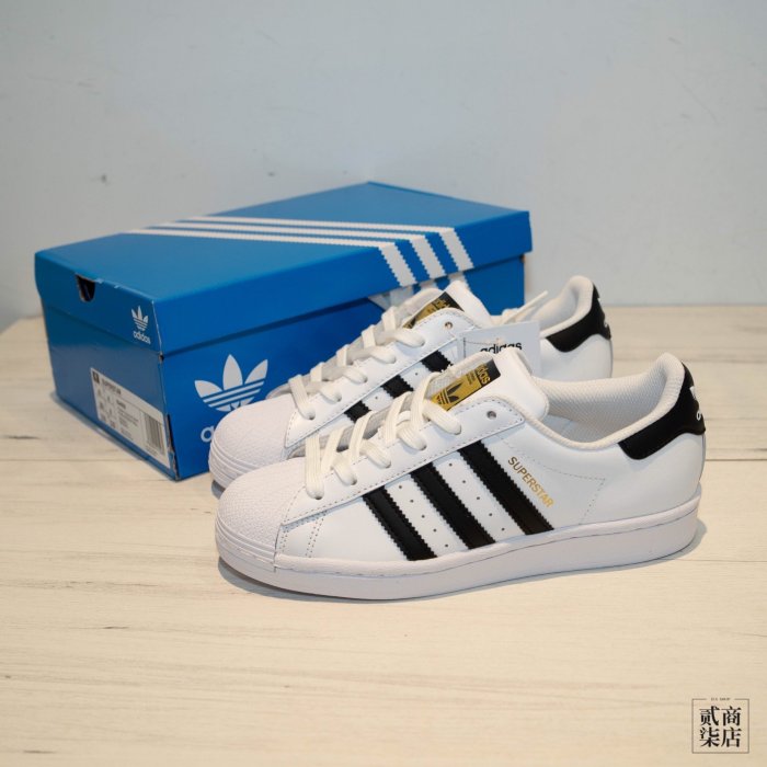 (貳柒商店) adidas Originals Superstar 男女 白黑 三葉草 金標 貝殼頭 正品 C77124