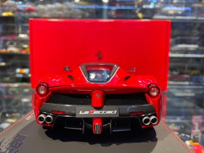 吉華@ 1/18 BBR BBR182231DIE Ferrari LaFerrari APERTA