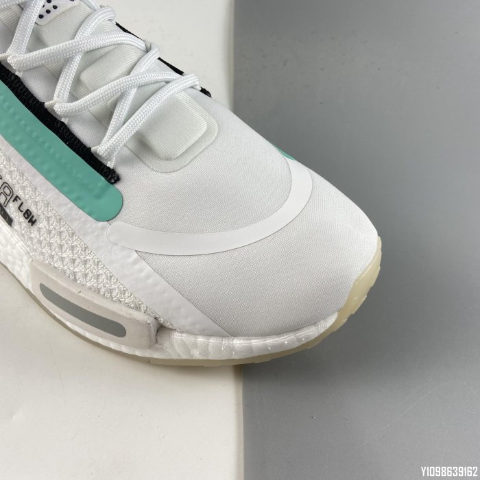 adidas NMD_R1 SPECTOO  白綠色 經典 百搭 慢跑鞋 FZ3628 36-45 情侶鞋