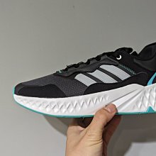 南◇2022 5月 Adidas FUTUREPOOL 慢跑 運動 男款 黑 三條線 防震 GZ0970