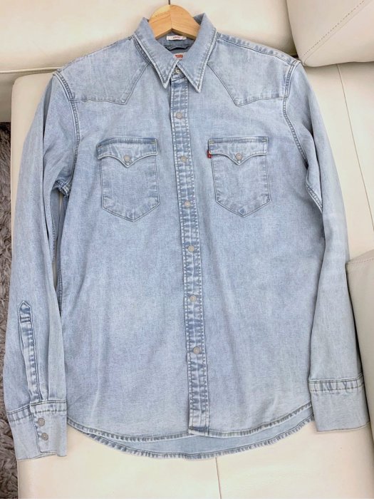 Levi’s barstow western denim shirt 淺藍水洗牛仔長袖襯衫 單寧 levis