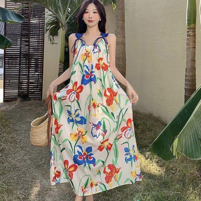 韓版女裝 泰國度假洋裝  吊帶洋裝 碎花印花法式度假沙灘裙 印花超仙吊帶洋裝子旅遊三亞海邊（滿599免運）