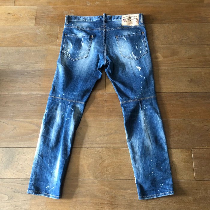 [品味人生]保證正品 Dsquared 2 D2 貼布 破損 油漆 騎士 牛仔褲 size 52 city biker jean