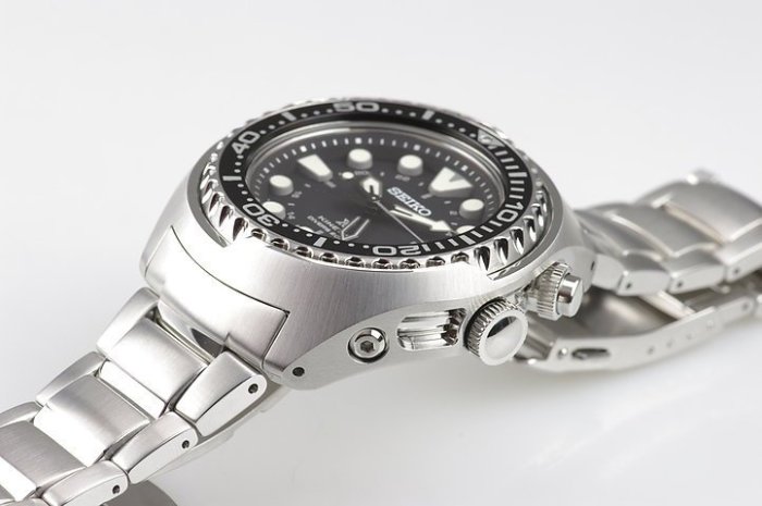 【金台鐘錶】SEIKO PROSPEX 人動能 鮪魚罐頭GMT藍寶石鋼帶腕錶-黑 SUN019 SUN019P1