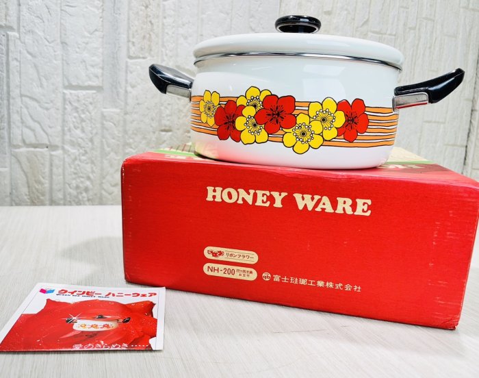 【JP.com】日本製 富士琺瑯 Honey ware 兩手鍋 昭和彩色鍋 琺瑯鍋 搪瓷鍋 20cm 湯鍋