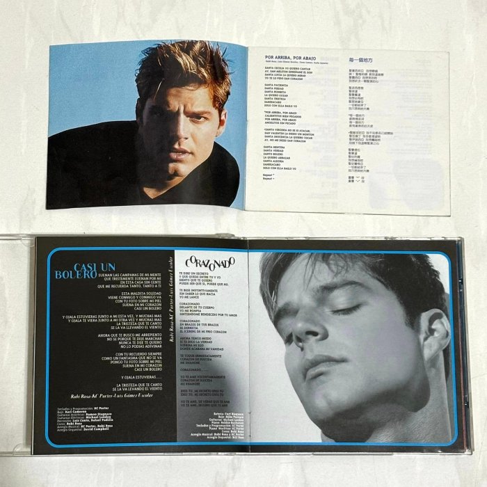 瑞奇馬汀 Ricky Martin 1998 讓愛繼續 Vuelve [ 親筆簽名 ] 新力音樂 台灣版專輯 CD 附歌詞中譯寫真書 [瑟另]