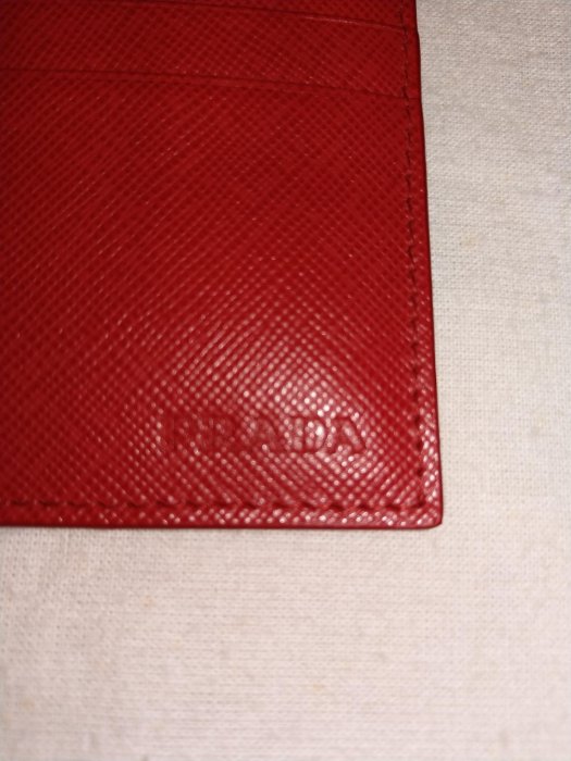 全新 PRADA SAFFIANO 紅色七卡防刮牛皮 名片夾 卡夾 證件夾 短夾 皮夾 皮包
