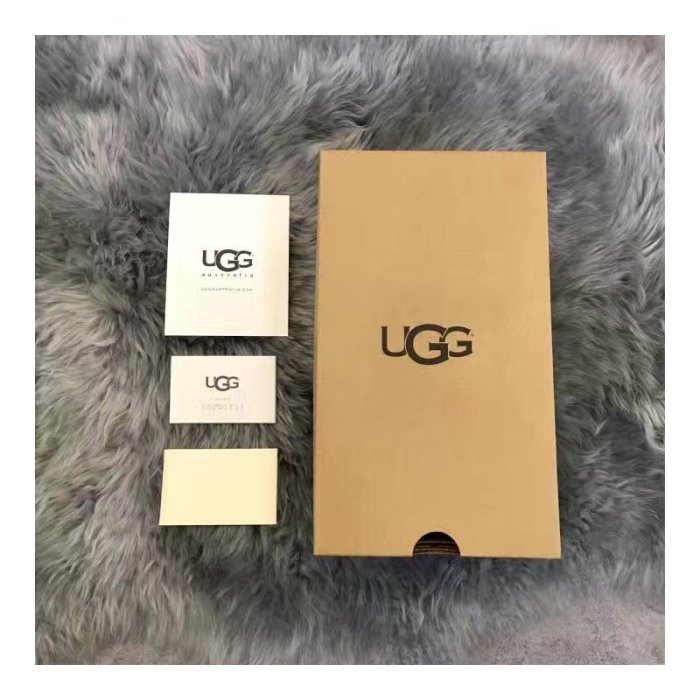 特價出清中 UGG 全新正品羊毛豆豆鞋 現貨 男款 女款 都有 跟TODS 豆豆鞋一樣舒服哦 UGG 雪靴