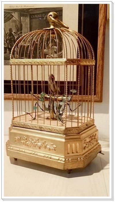 西風(((1920年 德製 鳥籠式 鳥叫鎏金音樂盒 ))) 動作品