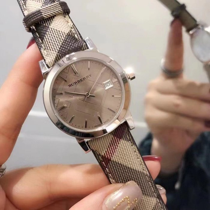 潮牌Burberry 巴寶莉 經典格紋錶帶 英倫潮流腕錶 海外代購 （下單前即時通咨詢是否有貨）-雙喜生活館