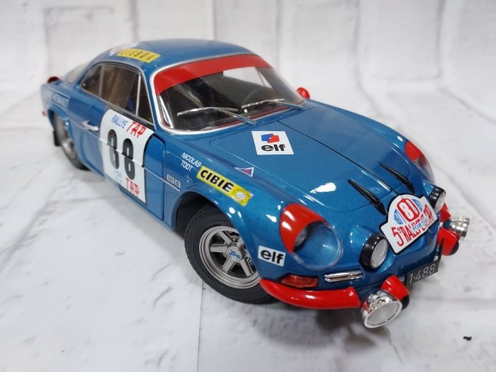 宗鑫 SOLIDO S1804202 Renault Alpine A110 1600 S 葡萄牙站 1971