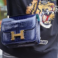 Hermes Constance 24 cm 康康包 亮面鱷魚紋 拼湖藍色