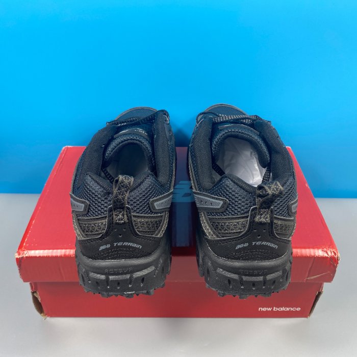 已購 正貨New Balance MT410 韓國限定款 輕量版 時尚潮流款 男女休閒鞋 NB老爹鞋 Footbed科技
