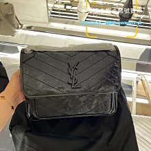 633160 新款D環釦 黑色 全新正品 SAINT LAURENT YSL NIKI BABY 22CM 流浪包