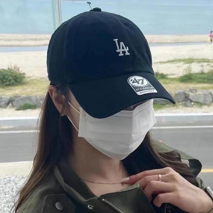 貓小姐Rose~正品 百種款式 附手提袋  brand 紐約洋基 mlb帽子 小logo 棒球帽 L帽 帽 水洗老帽 鴨舌