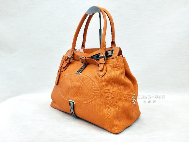 A9933 Fendi Selleria橘牛皮盔甲馬壓紋Villa Borghese托特包  (遠麗精品 台北店)