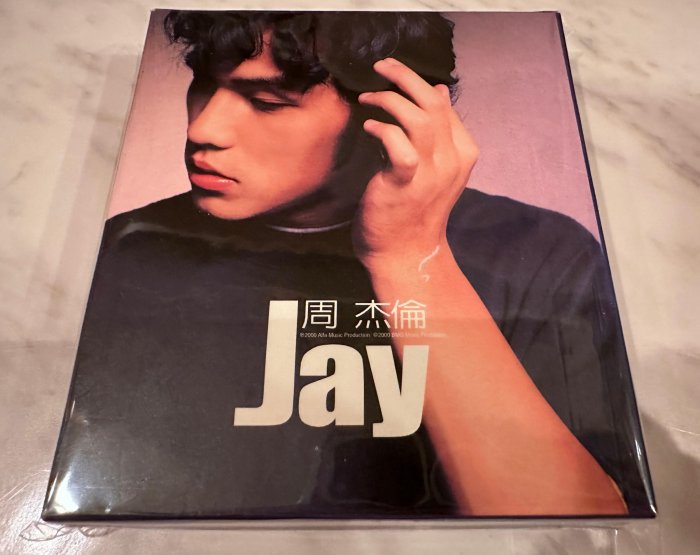 台灣阿爾發唱片發行 初回紙盒CD+VCD盤 周杰倫 JAY /首張同名專輯 / 附紙盒 歌迷入會樂迷卡