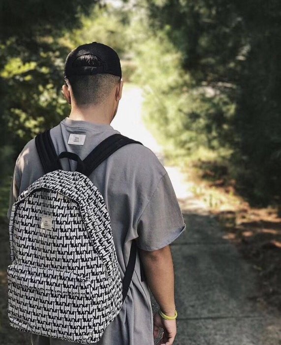 FEAR OF GOD FOG PRINTED BACKPACK 滿版LOGO 印花後背包書包旅行包