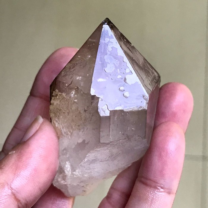 西藏水晶 水晶骨幹 完整 自愈小三角 上下半部環境有很大變動 不同時期 H393-1