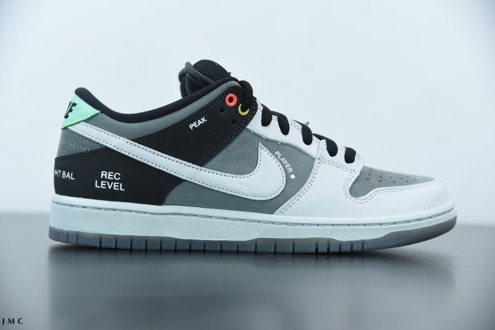 NIKE SB HONORS THE VX1000 CAMCORDER 攝影機 白灰 男女鞋 CV1659-001