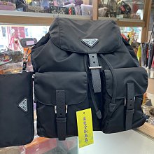 ☆最愛二手精品☆ PRADA 全新大款黑色尼龍束口前雙口袋磁釦後背包 1BZ811 《名牌精品回收寄賣買斷》新款附小包