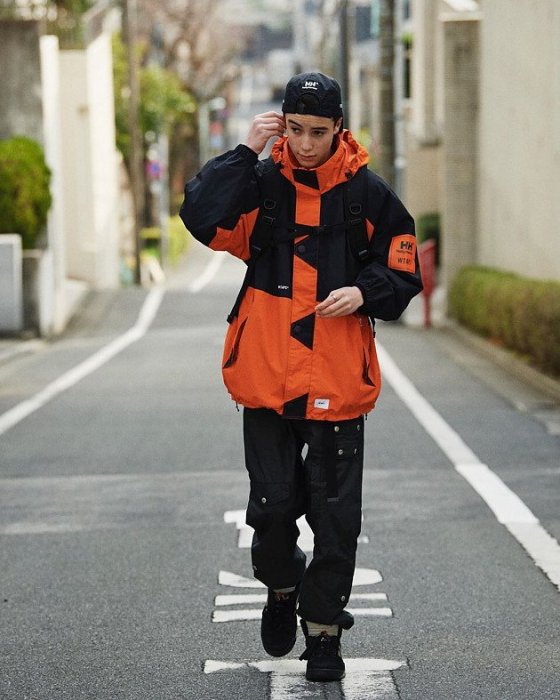 wtaps helly hansen bow jacket ダブルタップス xl - ナイロンジャケット