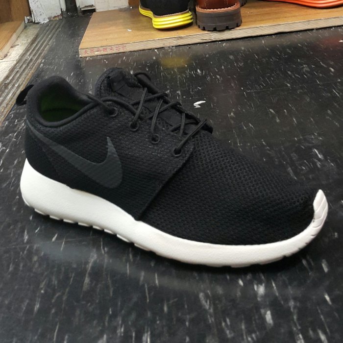 NIKE ROSHE ONE RUN 黑色 白色 全黑 白底 黑勾 網布 編織 慢跑鞋 511881-010 有女段