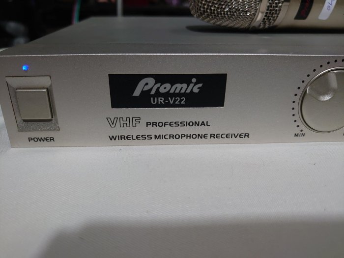 立榮音響 Promic UR-V22  VHF 無線麥克風 祗有1支 清倉價！