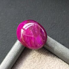 ❤妙玉生花優品購❤天然南非寶石舒俱徠老料祼石，規格8-9.5mm.桃紅筆刷