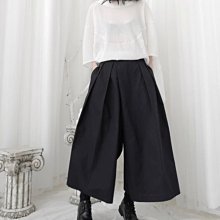 VENESSA~ 新款 暗黑山本系 自然舒適高腰不規則設計 立體剪裁 女の七分闊腿褲裙 (L1337)