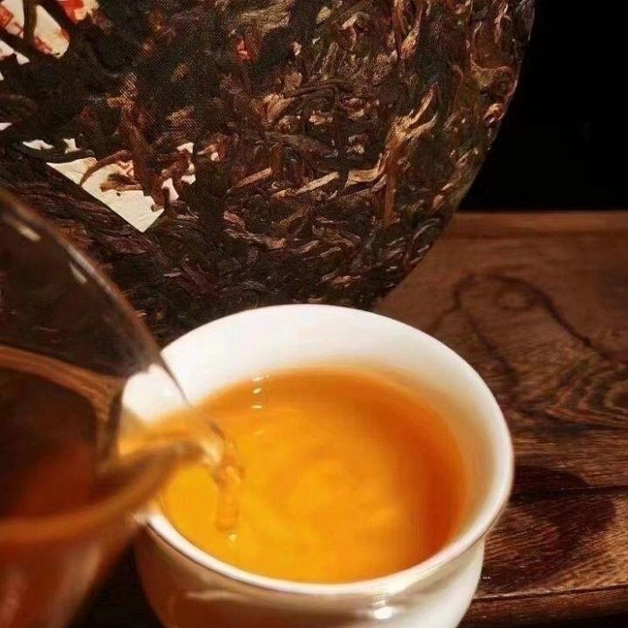 中茶2000年商檢綠印7542青餅普洱茶生茶餅勐海古樹茶云南七子餅茶