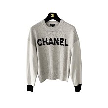 My Closet 二手名牌 CHANEL 2019秋冬 Chanel 字樣 米金色 Cashmere 針織長袖上衣