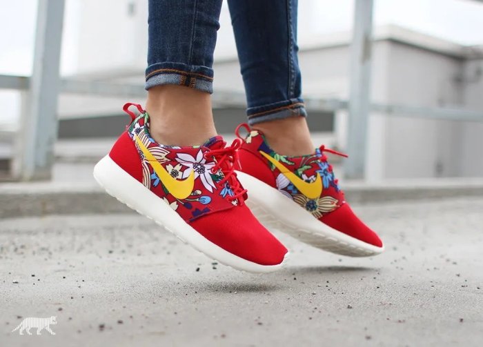 =CodE= NIKE WMNS ROSHE ONE PRINT 花卉網布慢跑鞋(紅黃) 599432-674 輕量 女