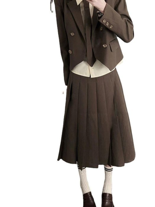 春秋季鹽系穿搭法式感御姐輕熟風氣質西裝外套裙子兩件套裝女