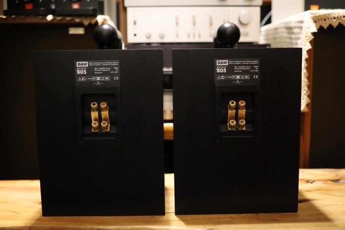 已售出.....[古典音響殿] B&W Bowers & Wilkins MATRIX 805 書架喇叭