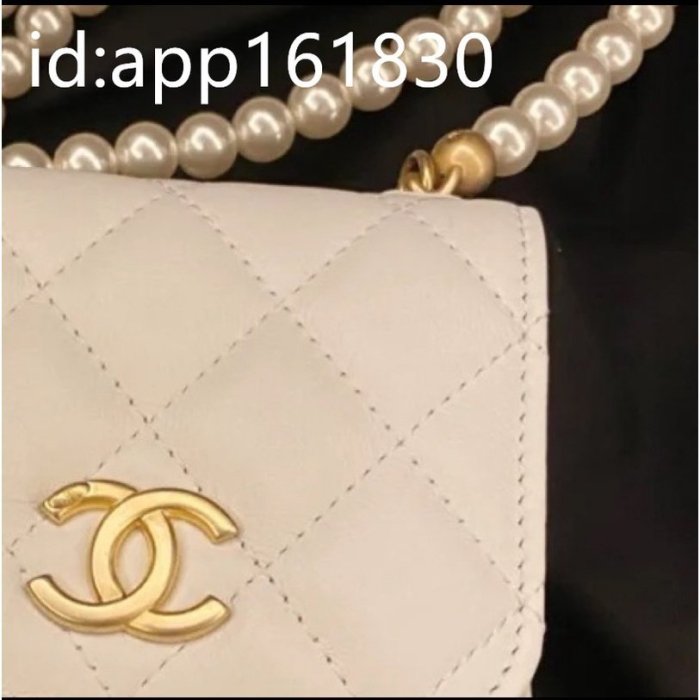 【二手正品】CHANEL香奈兒 羊皮 珍珠鏈條包 金扣 手機包 單肩斜跨包 女款白色 CHANEL-770067