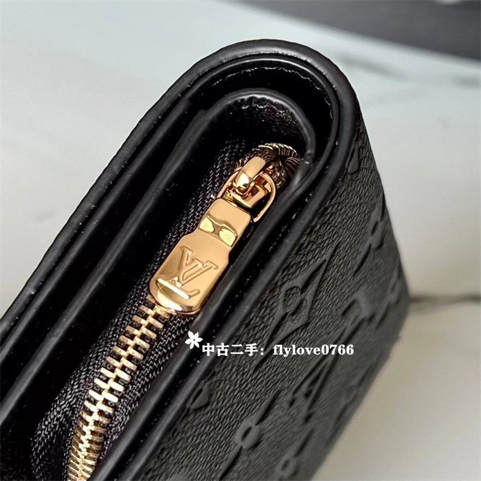 中古二手 LOUIS VUITTON 路易威登 CLÉA 黑色壓紋LV短夾/零錢包/皮夾 M80151