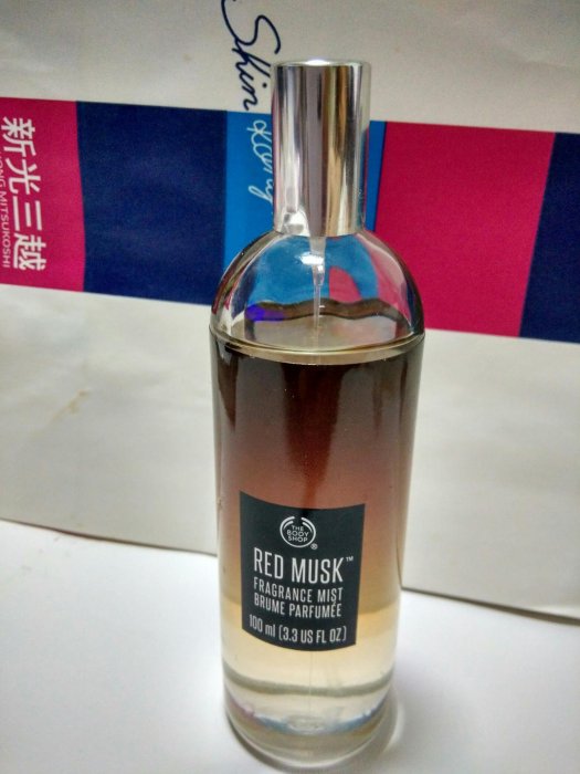 THE body shop美體小舖紅麝香身體芳香噴霧淡香水淡香精100ml RED MUSK