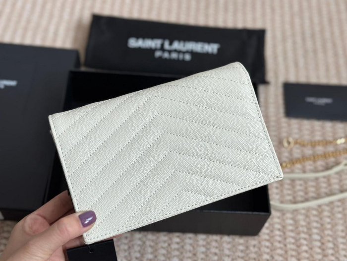 【二手】《廣州版》   包郵 MONOGRAM SAINT LAURENT YSL 經典SAI