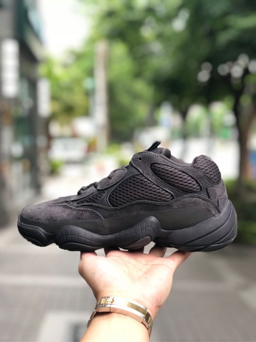 Cheers】 adidas Yeezy Desert Rat 500 Utility Black 碳黑麂皮F36640