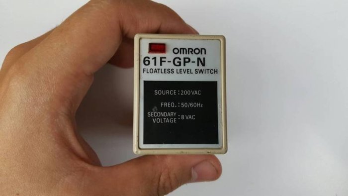 OMRON 液位控制器 61F-GP-N