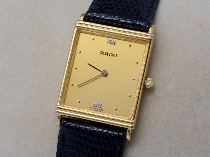 《寶萊精品》RADO 雷達表金黃方長型石英女子錶