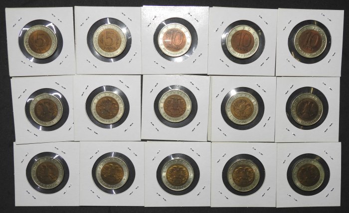 (AZ169)俄羅斯1991至1994發行雙色野生動物紀念幣一組15枚，全套罕少，一般坊間都只見單枚幣較多，請詳參各圖