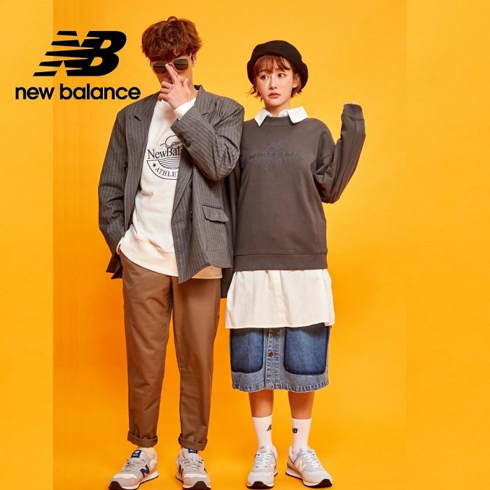 【New Balance】圓領NB刺繡棉質長袖上衣_女性_墨灰色_WT33509ACK