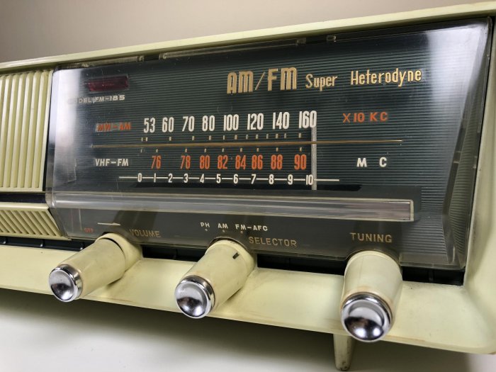 昭和古董真空管收音機(ONKYO FM-185)