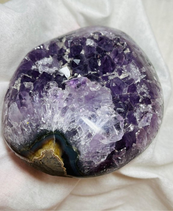 晶鎮 水晶 紫水晶 巴西 紫水晶晶鎮 礦石 擺件 大蛋型 一朵大財花爆晶 彩虹光很美 消磁淨化水晶 (精品收藏)
